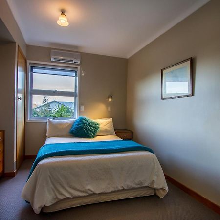 The Nunnery Hotel Te Aroha Buitenkant foto