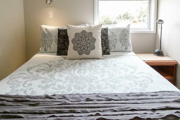 The Nunnery Hotel Te Aroha Buitenkant foto